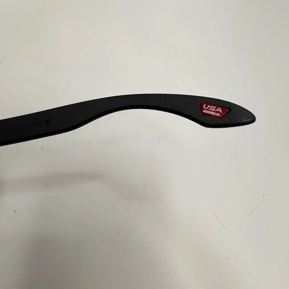 Oakley Holbrook 009102 B555 57 18 137 3P prizm P
